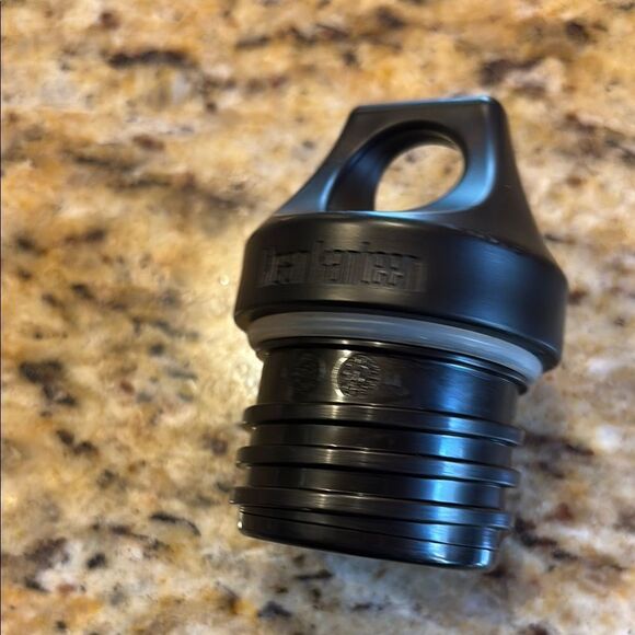 Be KIND PINK to the Planet 🌎 Green Water Bottle with Peace Design ☮️ - Picture 12 of 12